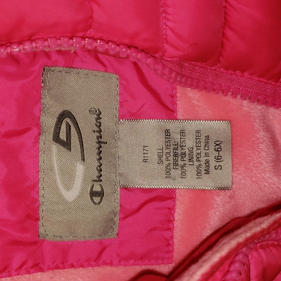 Girls Champion winter pink coat. - Picture 6 of 16